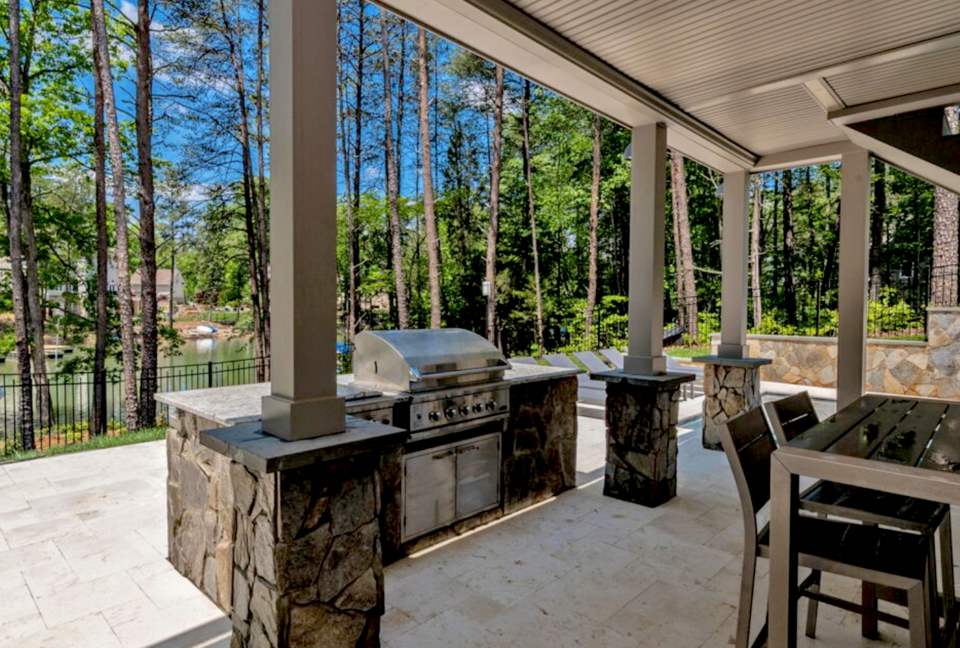 Contemporary Lake Norman Escape - Denver, North Carolina