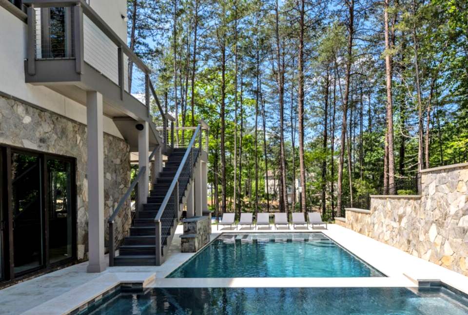 Contemporary Lake Norman Escape - Denver, North Carolina