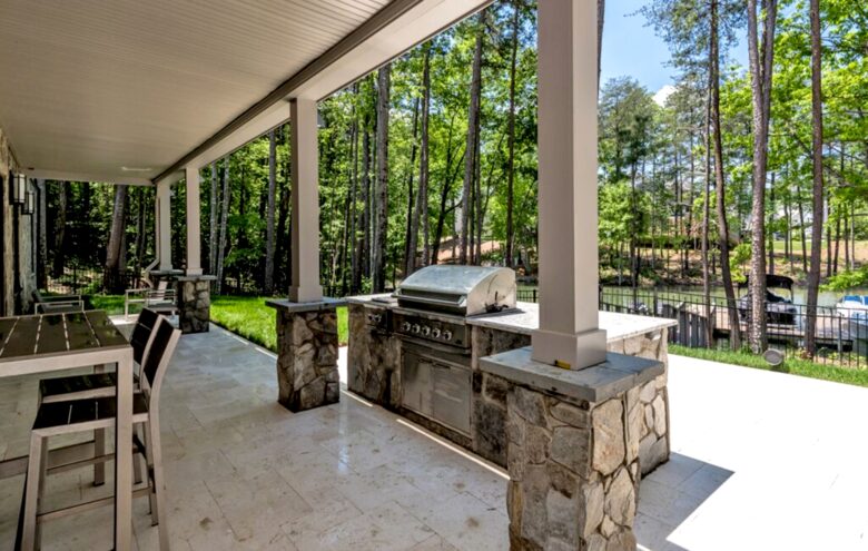 Contemporary Lake Norman Escape - Denver, North Carolina