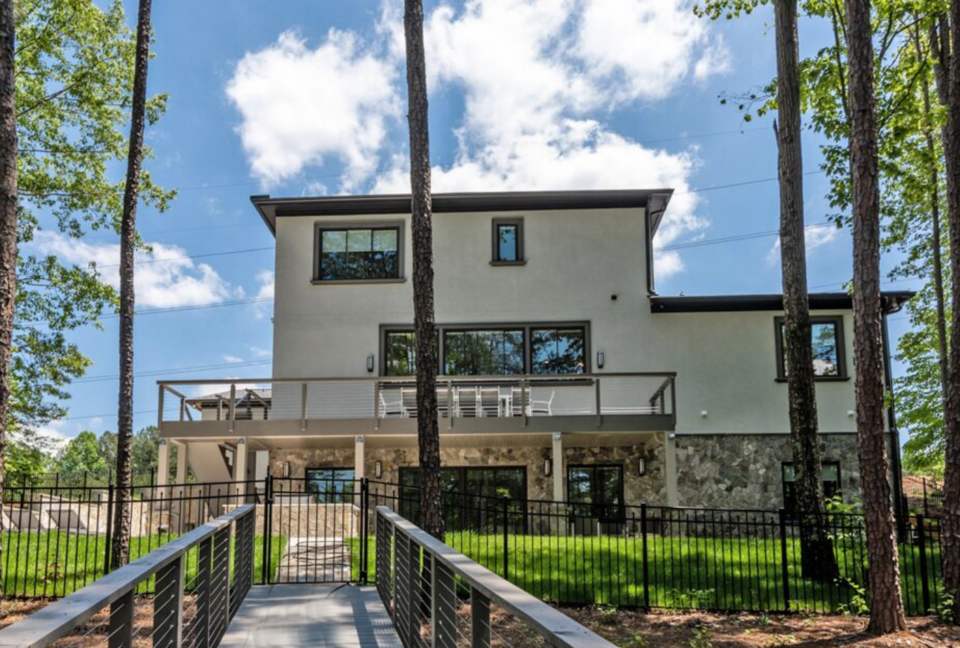 Contemporary Lake Norman Escape - Denver, North Carolina