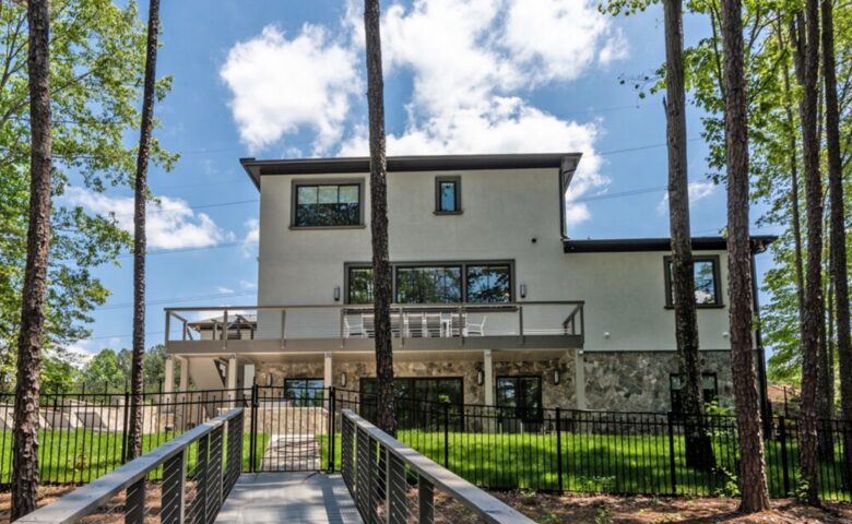 Contemporary Lake Norman Escape - Denver, North Carolina