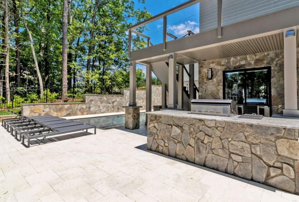 Contemporary Lake Norman Escape - Denver, North Carolina