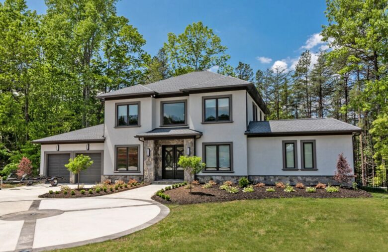 Contemporary Lake Norman Escape - Denver, North Carolina