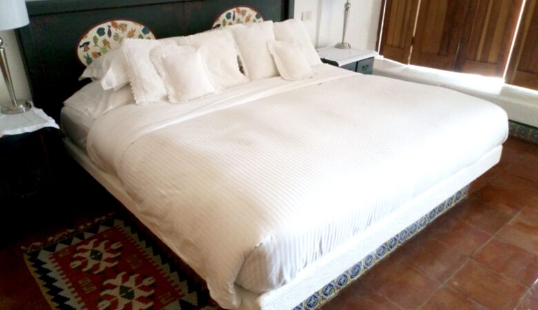 Lakefront Luxury in Valle de Bravo - Valle de Bravo, Mexico