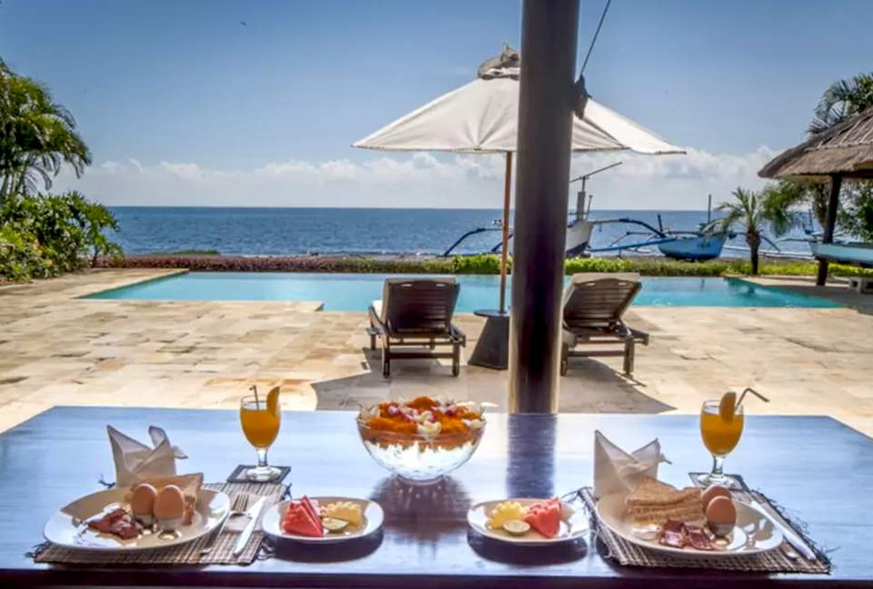 Villa Akasa Segara - Dencarik, Indonesia