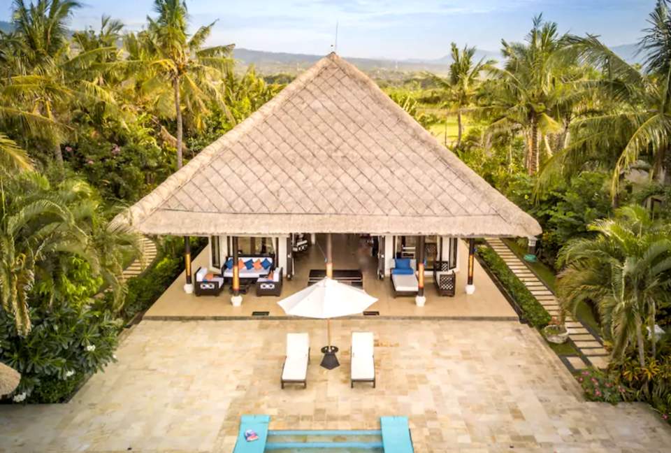 Villa Akasa Segara - Dencarik, Indonesia