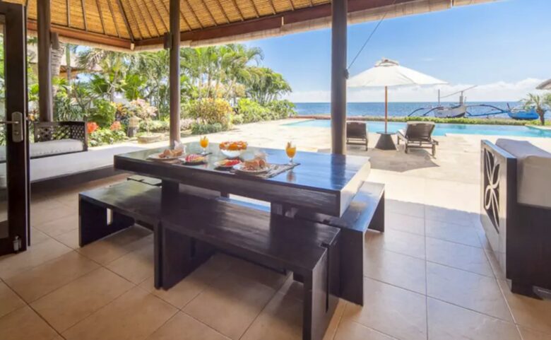 Villa Akasa Segara - Dencarik, Indonesia