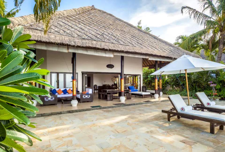 Villa Akasa Segara - Dencarik, Indonesia