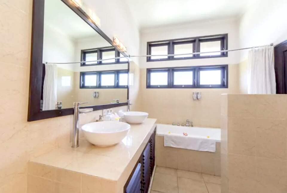 Villa Akasa Segara - Dencarik, Indonesia