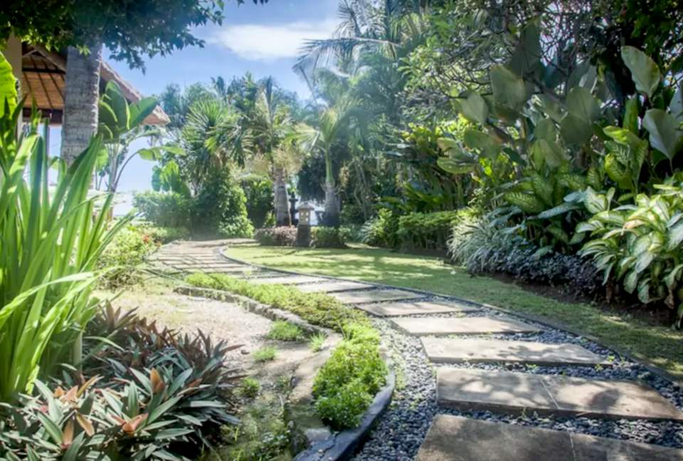 Villa Akasa Segara - Dencarik, Indonesia