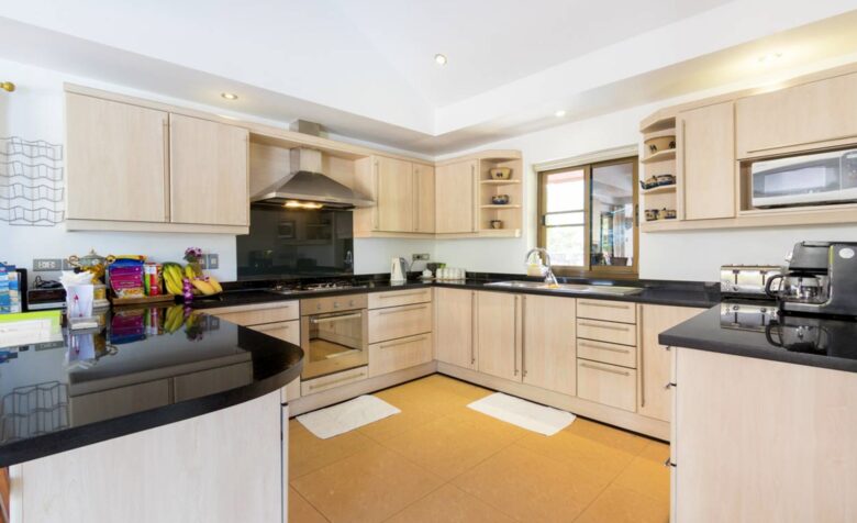 Villa Jasmine - Private infinity Pool with Ocean and Sunset Views! - Kata Beach, Thailand