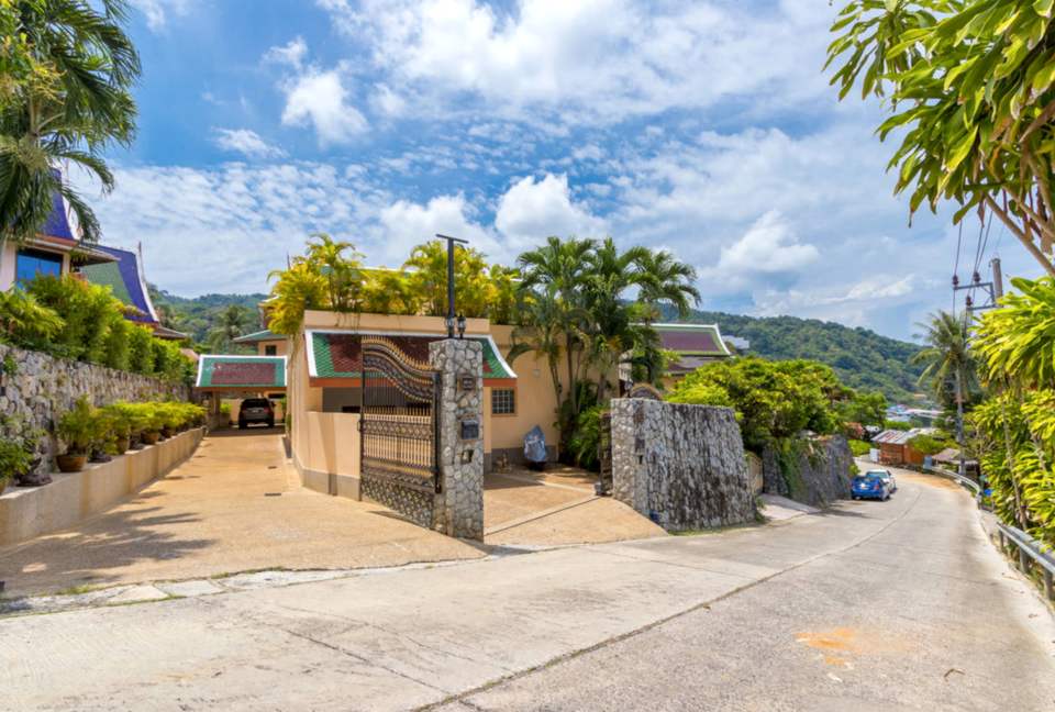 Villa Malee - Luxury Detached Villa with Private Infinity Pool! - Kata Beach, Thailand