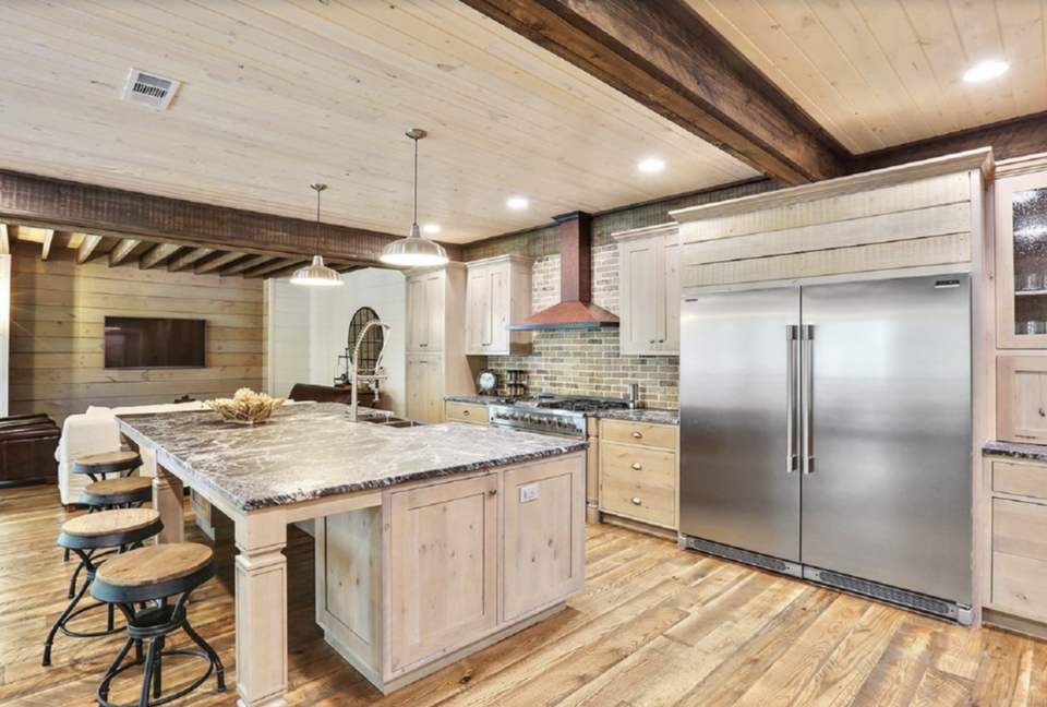 Lake Lanier Timber Estate - Cumming, Georgia