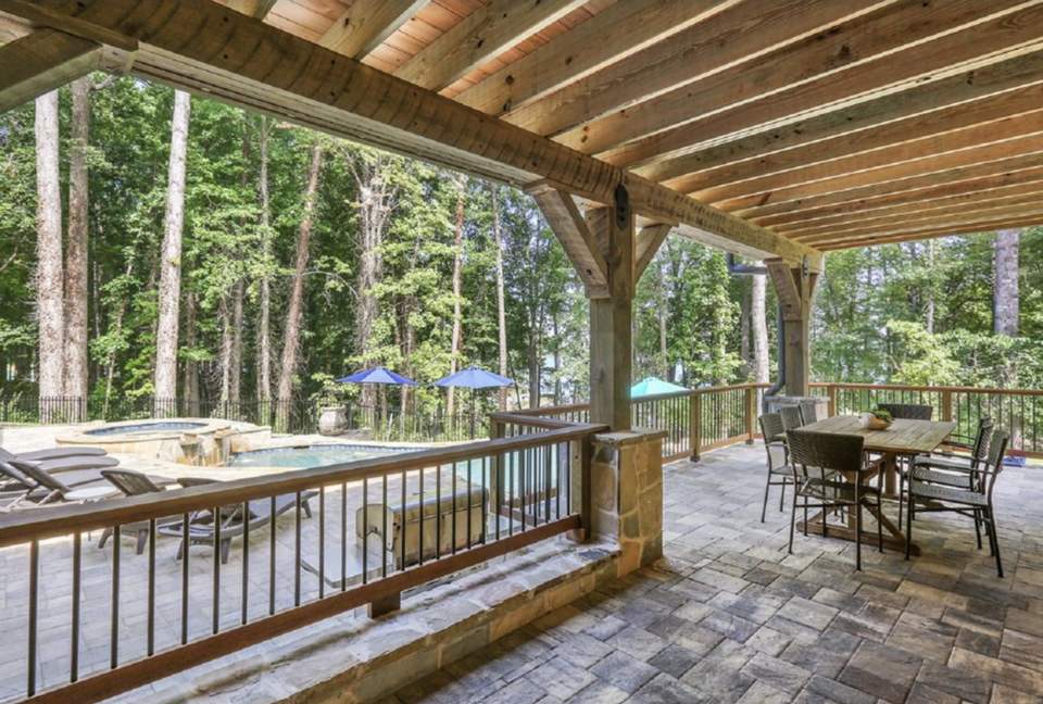 Lake Lanier Timber Estate - Cumming, Georgia