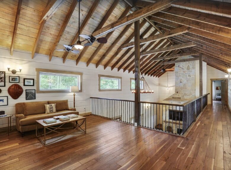 Lake Lanier Timber Estate - Cumming, Georgia