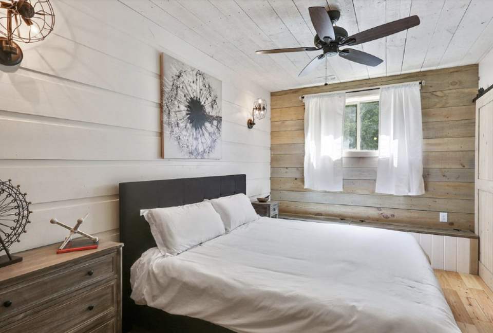 Lake Lanier Timber Estate - Cumming, Georgia