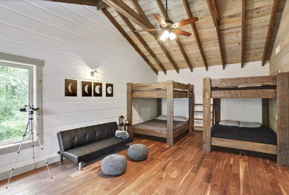 Lake Lanier Timber Estate - Cumming, Georgia