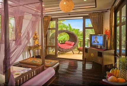 Villa Baan Souha - Choeng Mon Beach, Thailand