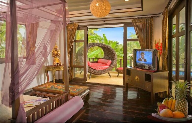 Villa Baan Souha - Choeng Mon Beach, Thailand