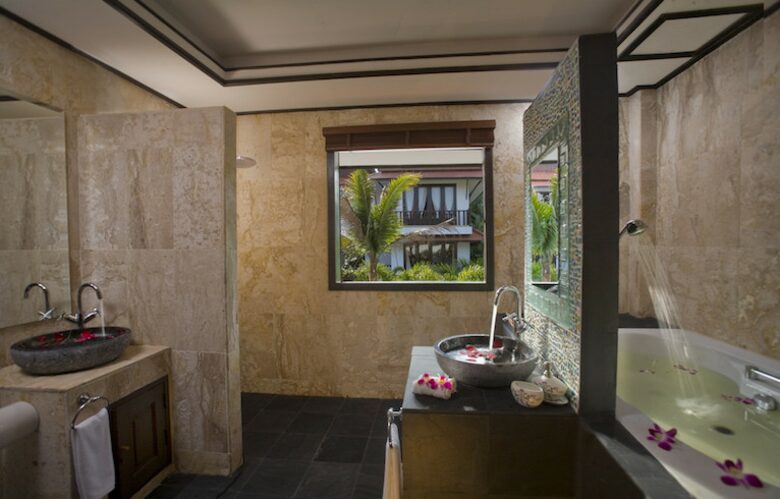 Villa Baan Souha - Choeng Mon Beach, Thailand