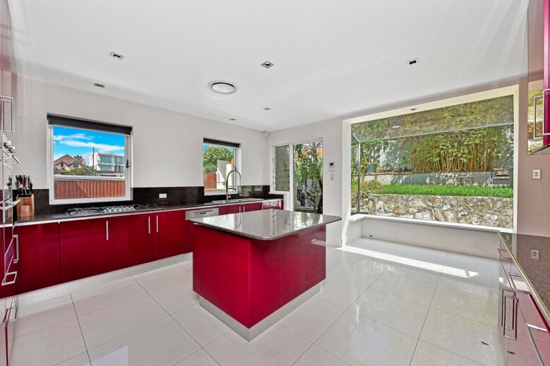 Maroubra Waterfront Home - Maroubra, Australia