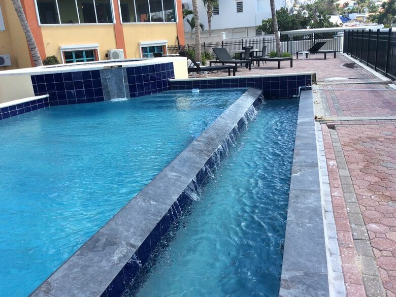 Point Blue Home - Cole Bay, Sint Maarten (Dutch part)