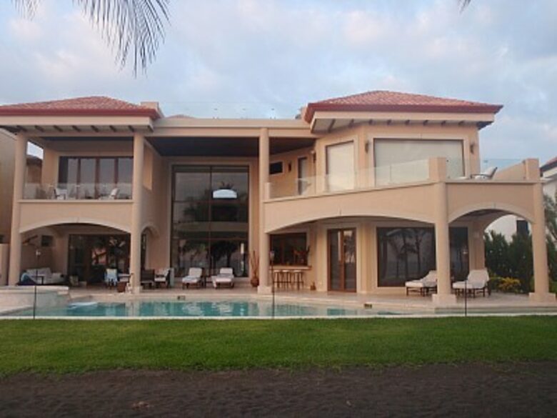 Hermosa - Jaco, Costa Rica