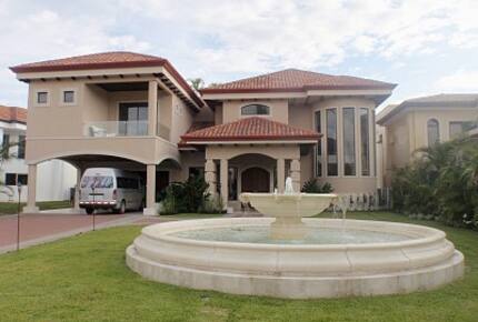 Hermosa - Jaco, Costa Rica