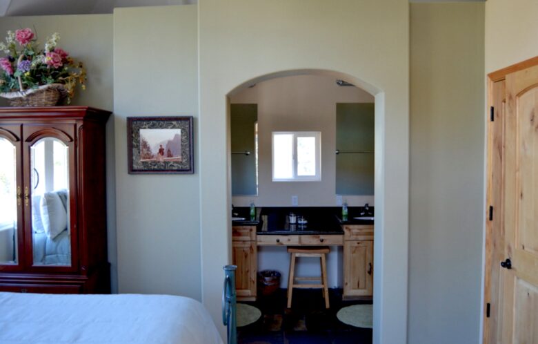 Breathtaking Pine Mountain Lodge - Pine Mountain Club, California