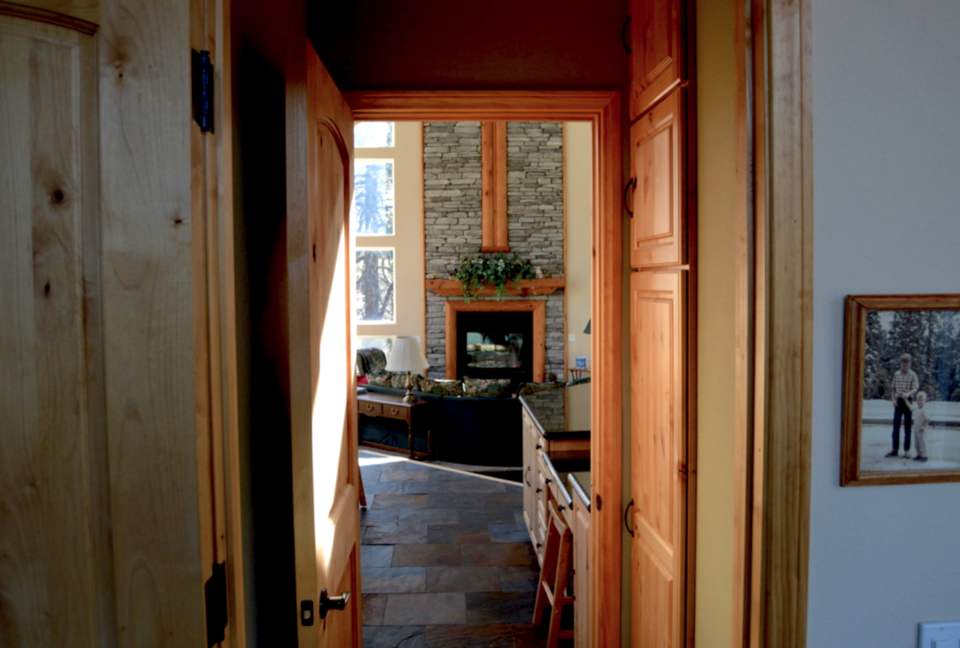 Breathtaking Pine Mountain Lodge - Pine Mountain Club, California