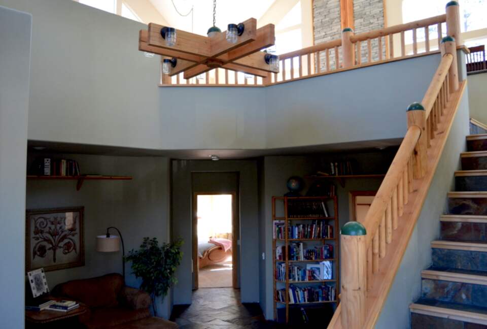 Breathtaking Pine Mountain Lodge - Pine Mountain Club, California