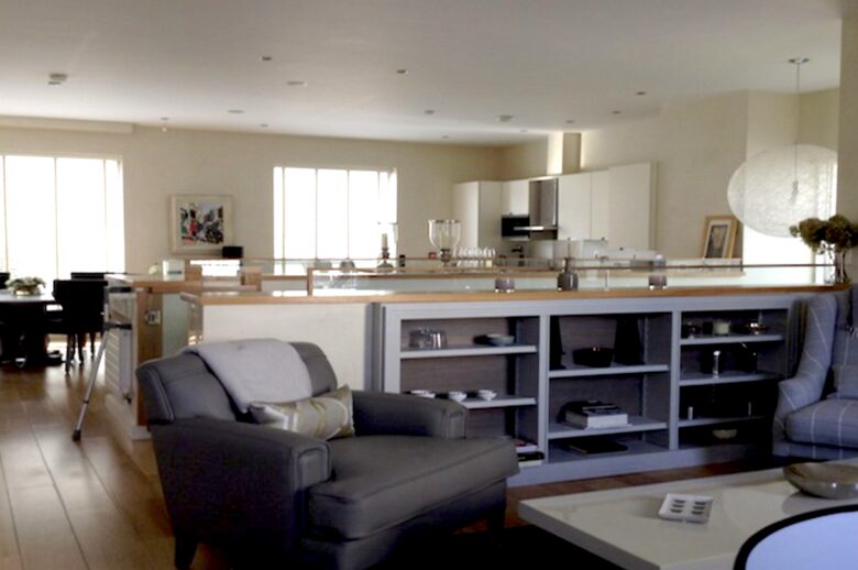 Charming Edward Square Townhome - Ballsbridge, Ireland