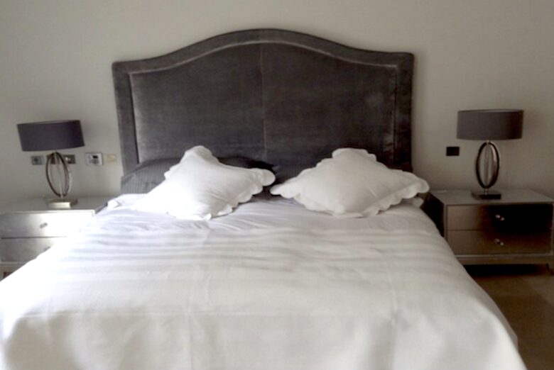 Charming Edward Square Townhome - Ballsbridge, Ireland