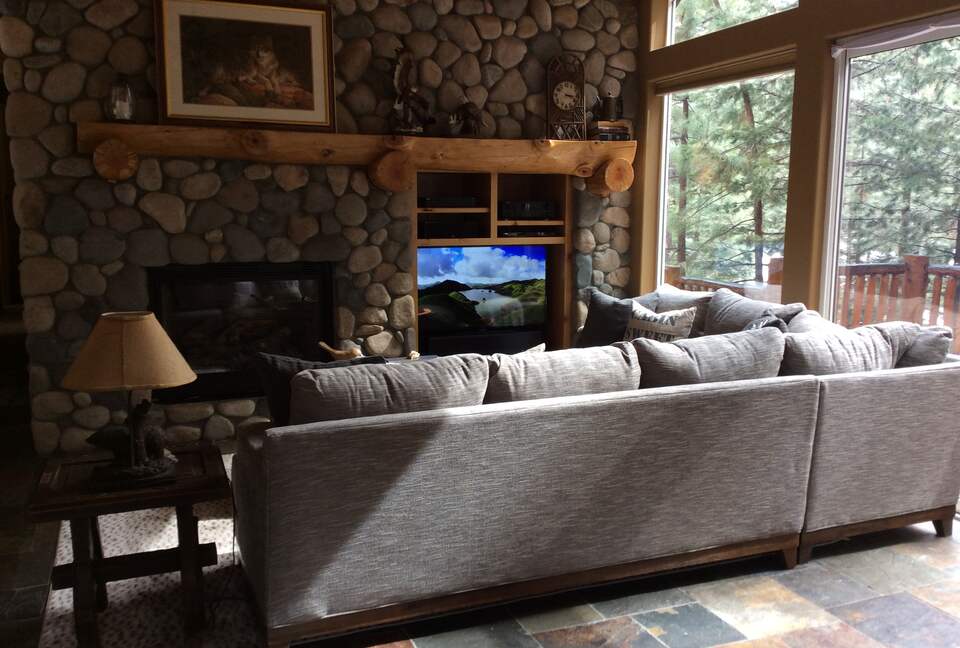 Black Bear Lodge - South Lake Tahoe, California