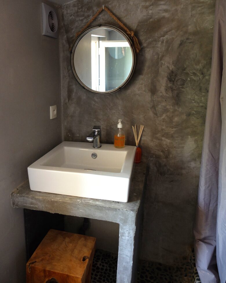 La Grande Bergerie - St Saturnin-les-Apt, France