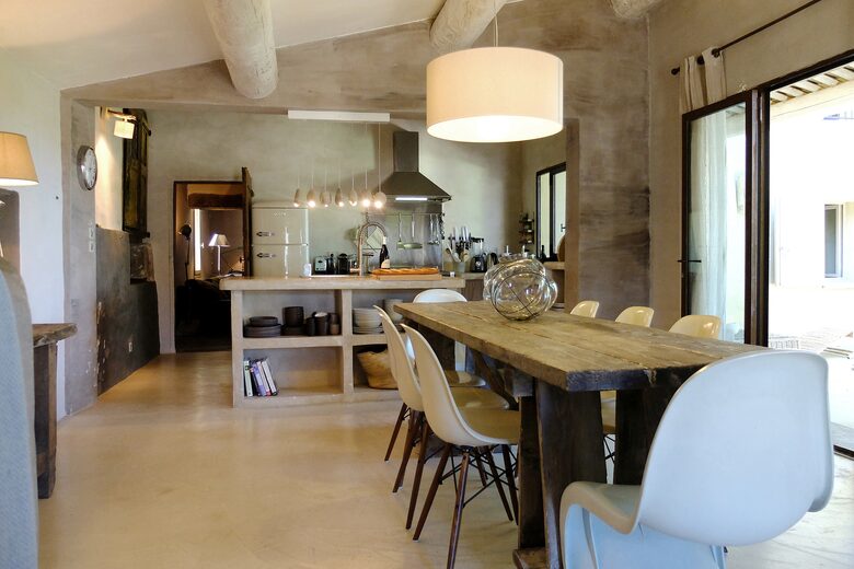 La Grande Bergerie - St Saturnin-les-Apt, France