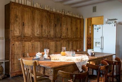 Amazing Villa Monte Quercione - Bologna, Italy