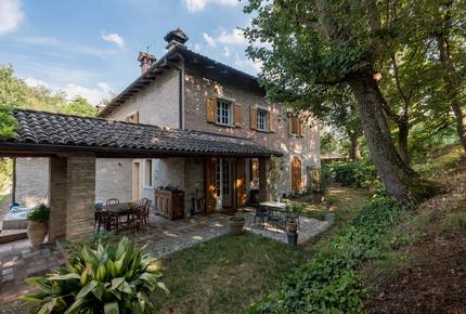 Amazing Villa Monte Quercione - Bologna, Italy