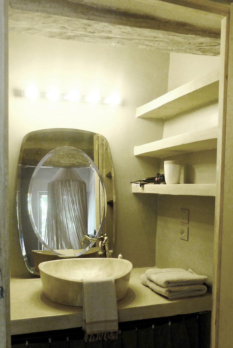 La Grande Bergerie - St Saturnin-les-Apt, France