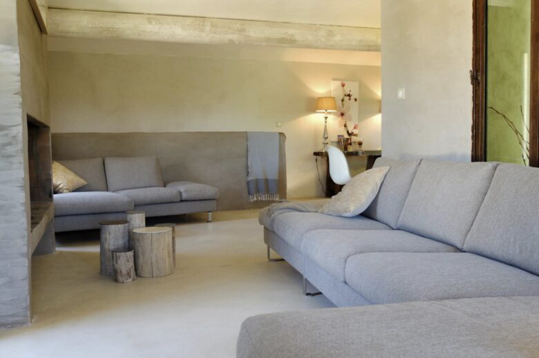 La Grande Bergerie - St Saturnin-les-Apt, France