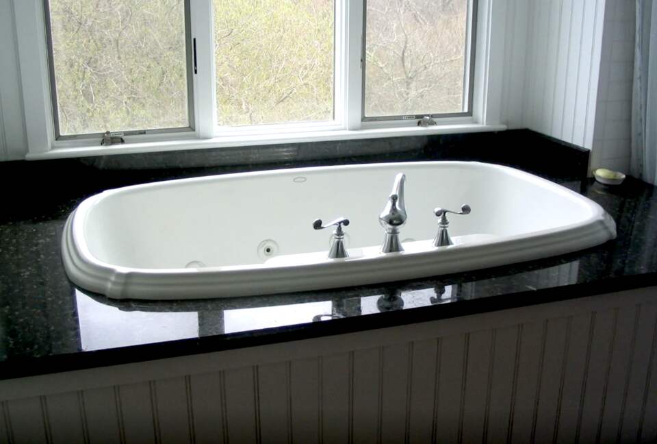 Martha's Vineyard Compound - Aquinnah, Massachusetts