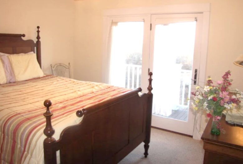 Martha's Vineyard Compound - Aquinnah, Massachusetts