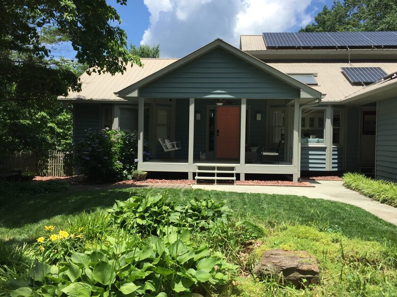 Sunset Summit on Lake Lanier - Lula, Georgia