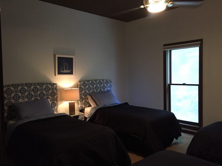 Sunset Summit on Lake Lanier - Lula, Georgia