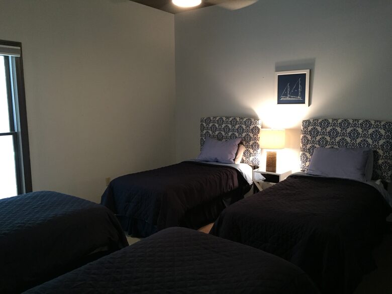 Sunset Summit on Lake Lanier - Lula, Georgia