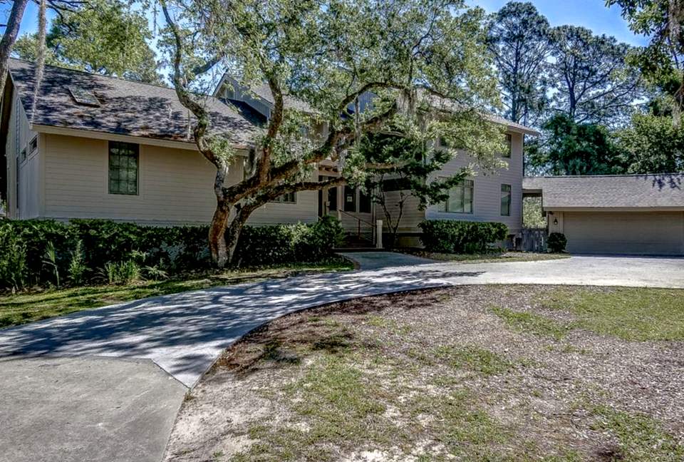 Black Tern Luxury - Hilton Head, South Carolina