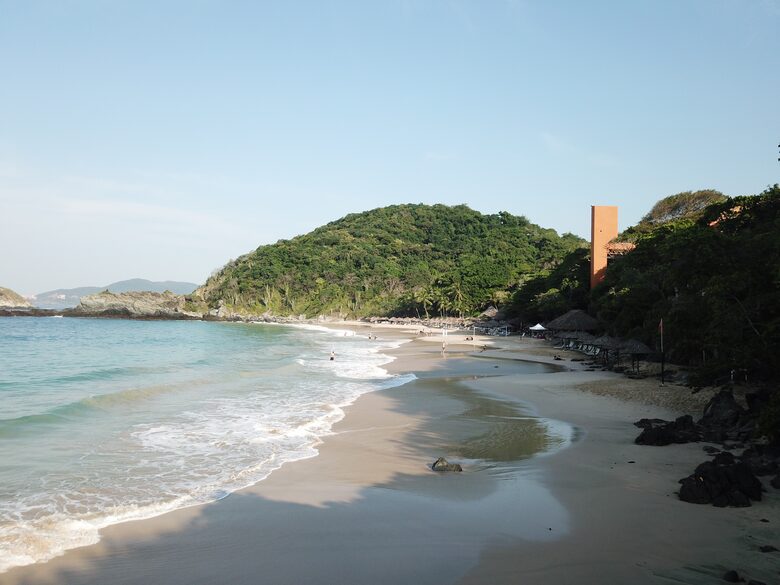 Pacific Paradise - Ixtapa de Azueta, Mexico