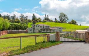 Sonoma Moon Manor - Penngrove, California