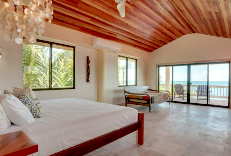 Mission Bay - Seine Bight, Belize