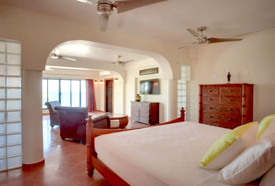 Mission Bay - Seine Bight, Belize